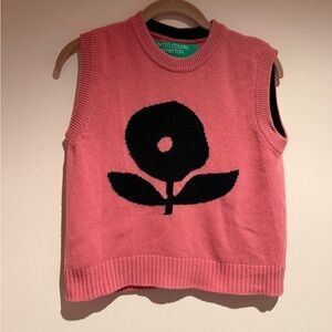 Benetton pink vest